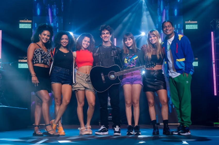 Elenco de Tudo Por Um Pop Star 2. Créditos: Nat Odenbreit